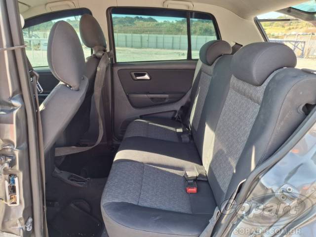 2014 VOLKSWAGEN FOX 