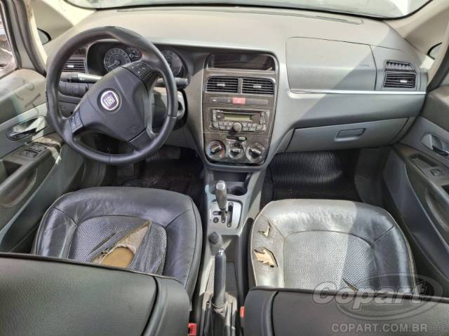2011 FIAT LINEA 