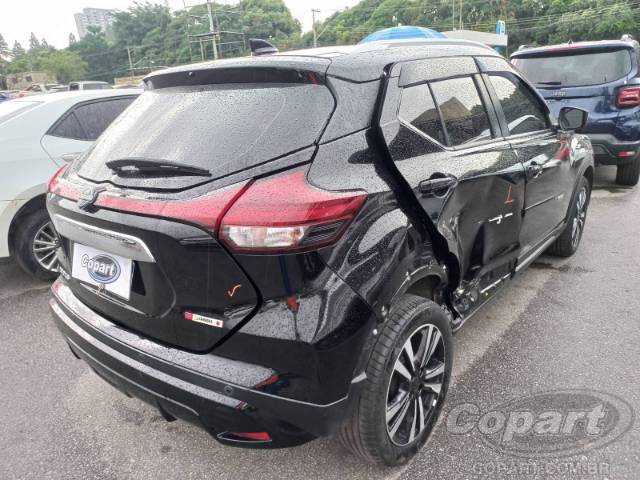 2023 NISSAN KICKS 