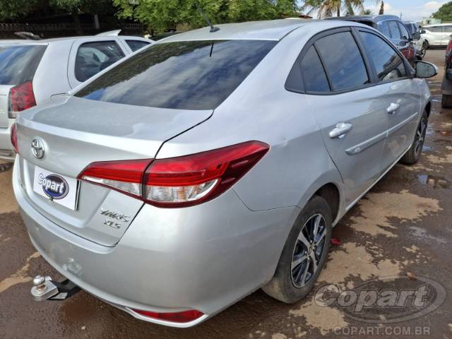 2022 TOYOTA YARIS SEDA 