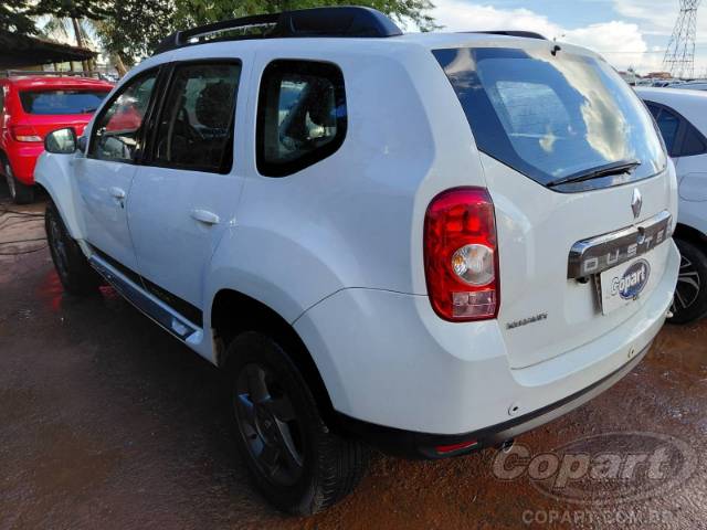 2015 RENAULT DUSTER 