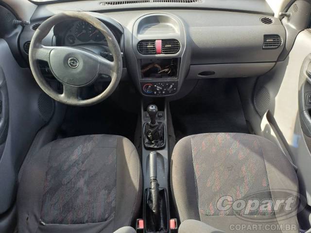 2003 CHEVROLET CORSA 