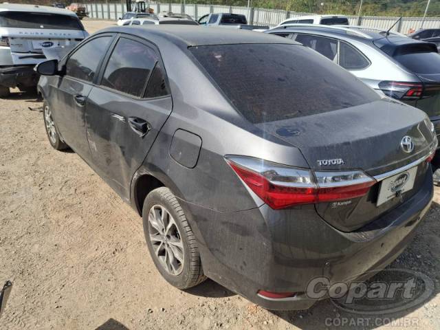 2018 TOYOTA COROLLA 