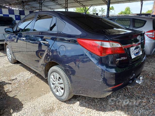 2014 HYUNDAI HB20S 