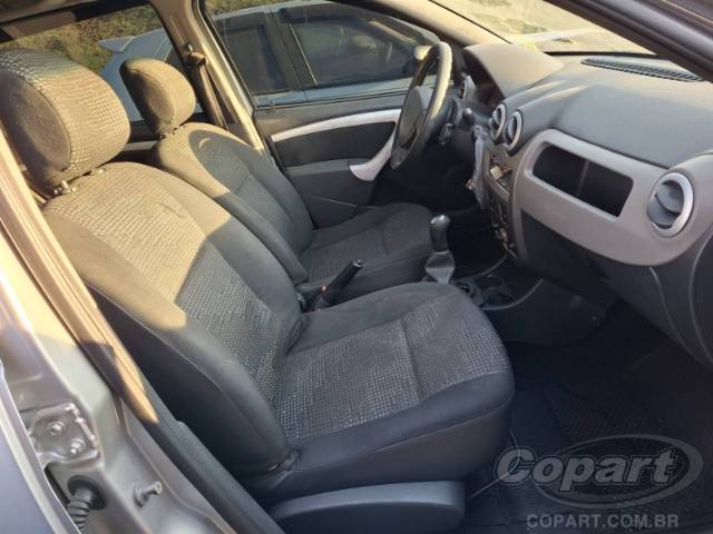 2011 RENAULT SANDERO 