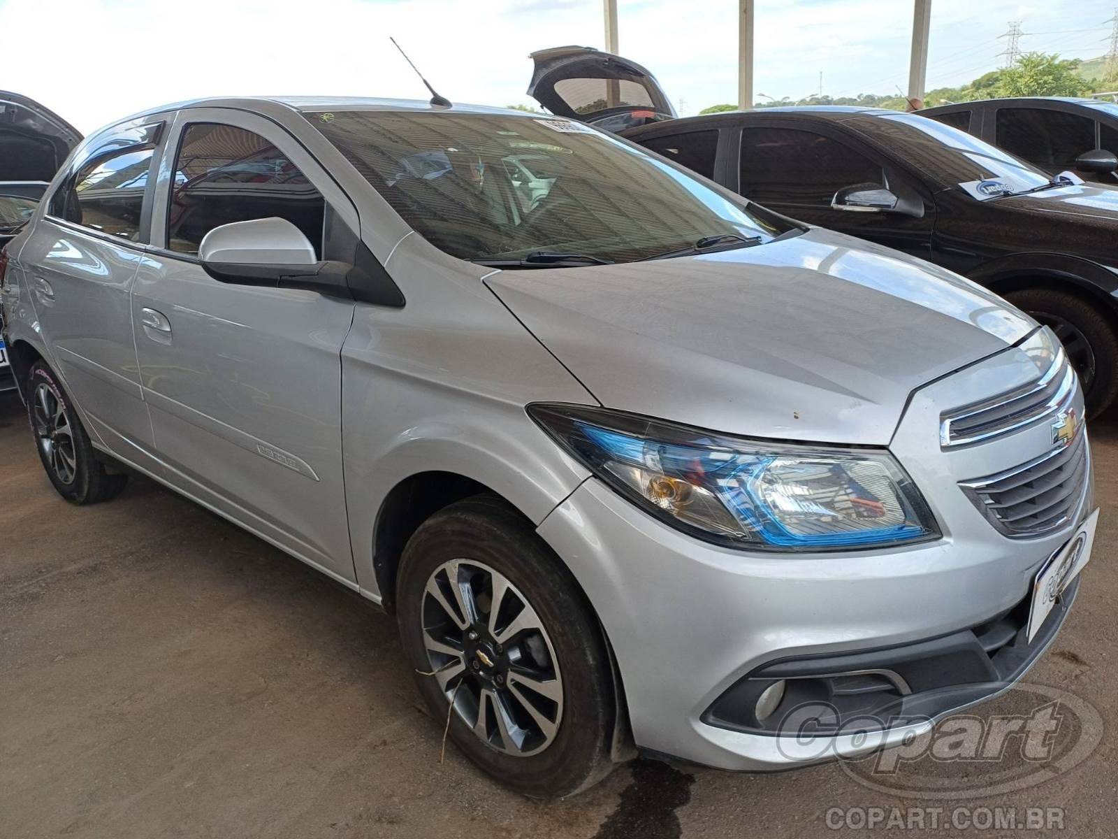 Veículo GM - Chevrolet Onix Chevrolet Onix LTZ 1.4 SPE 2016 Colisão Média Monta 2016 em leilão