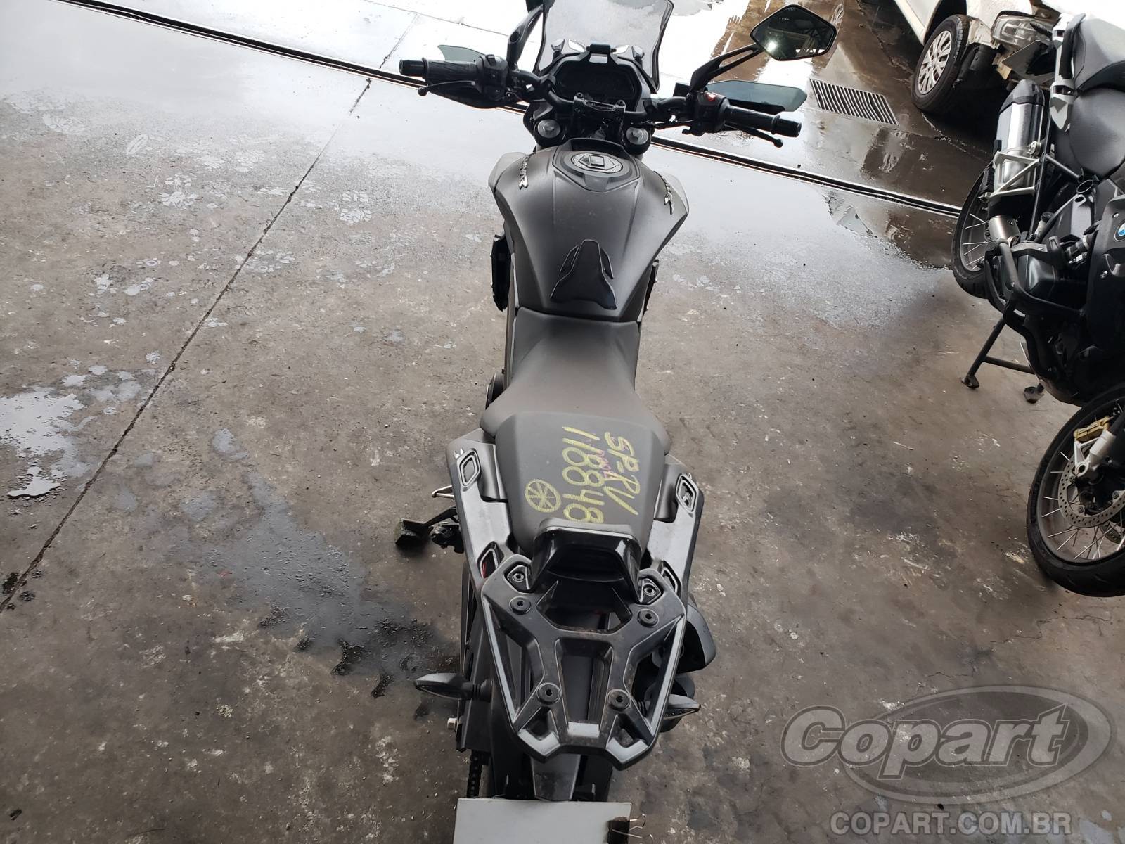 Foto 10 de 10: 2025 BAJAJ DOMINAR