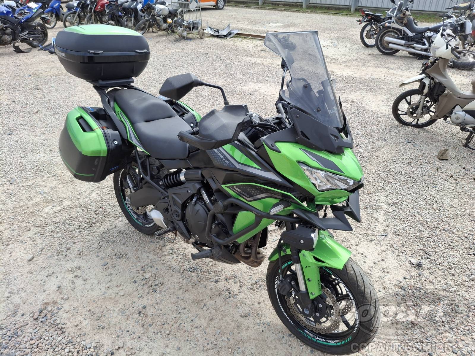 KAWASAKI VERSYS 2023 Conservado