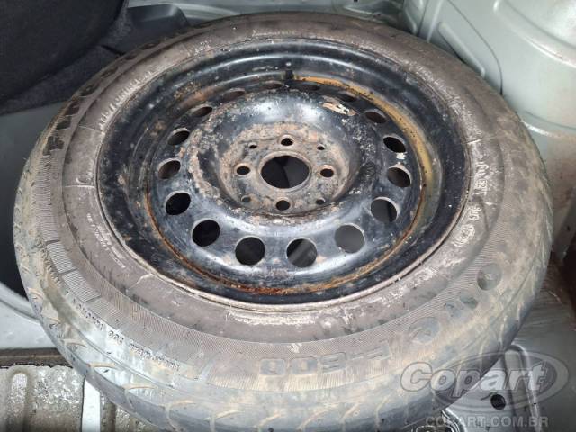 2014 VOLKSWAGEN VOYAGE 