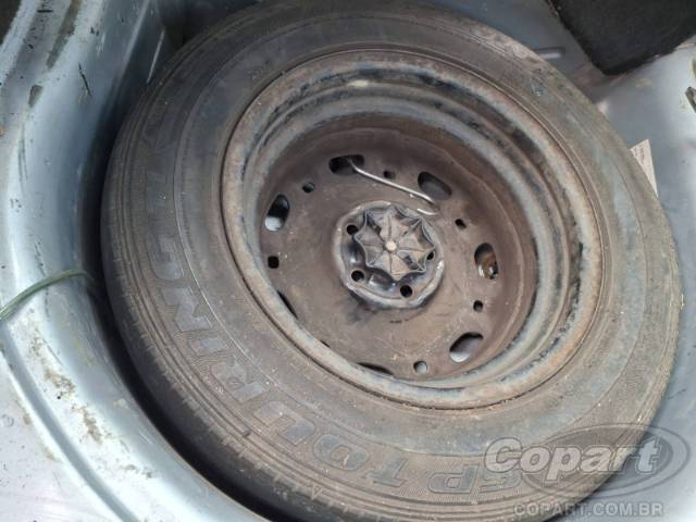2005 VOLKSWAGEN FOX 