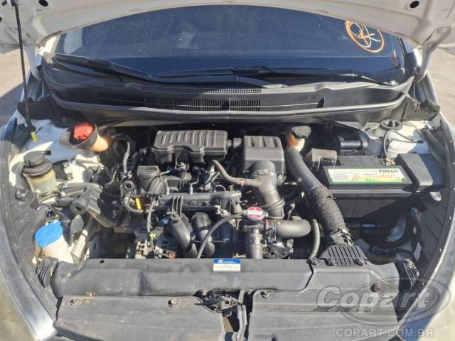 2015 HYUNDAI HB20 
