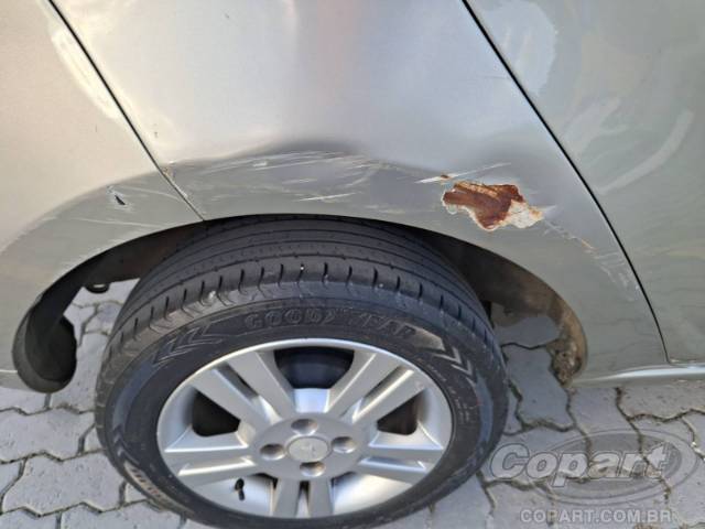 2011 CHEVROLET AGILE 