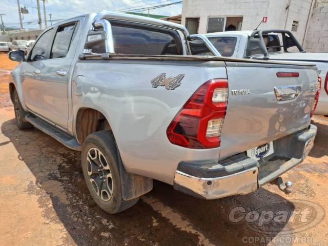 2024 TOYOTA HILUX CD 