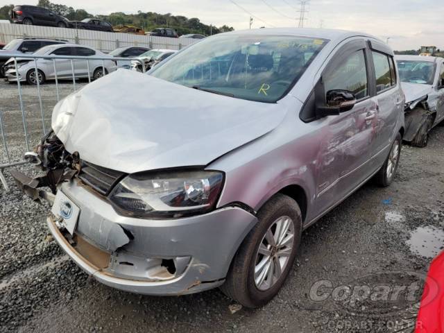 2013 VOLKSWAGEN FOX 