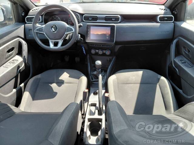 2022 RENAULT DUSTER 