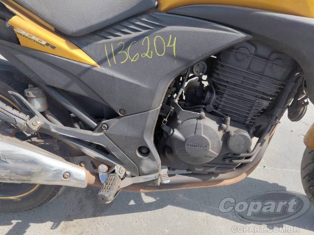 2010 HONDA CB 300 
