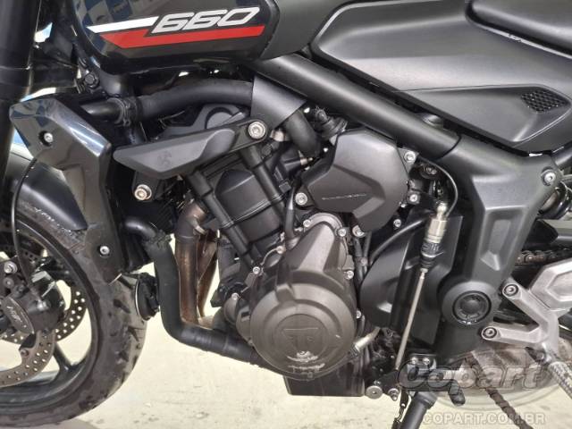 2025 TRIUMPH TRIDENT 