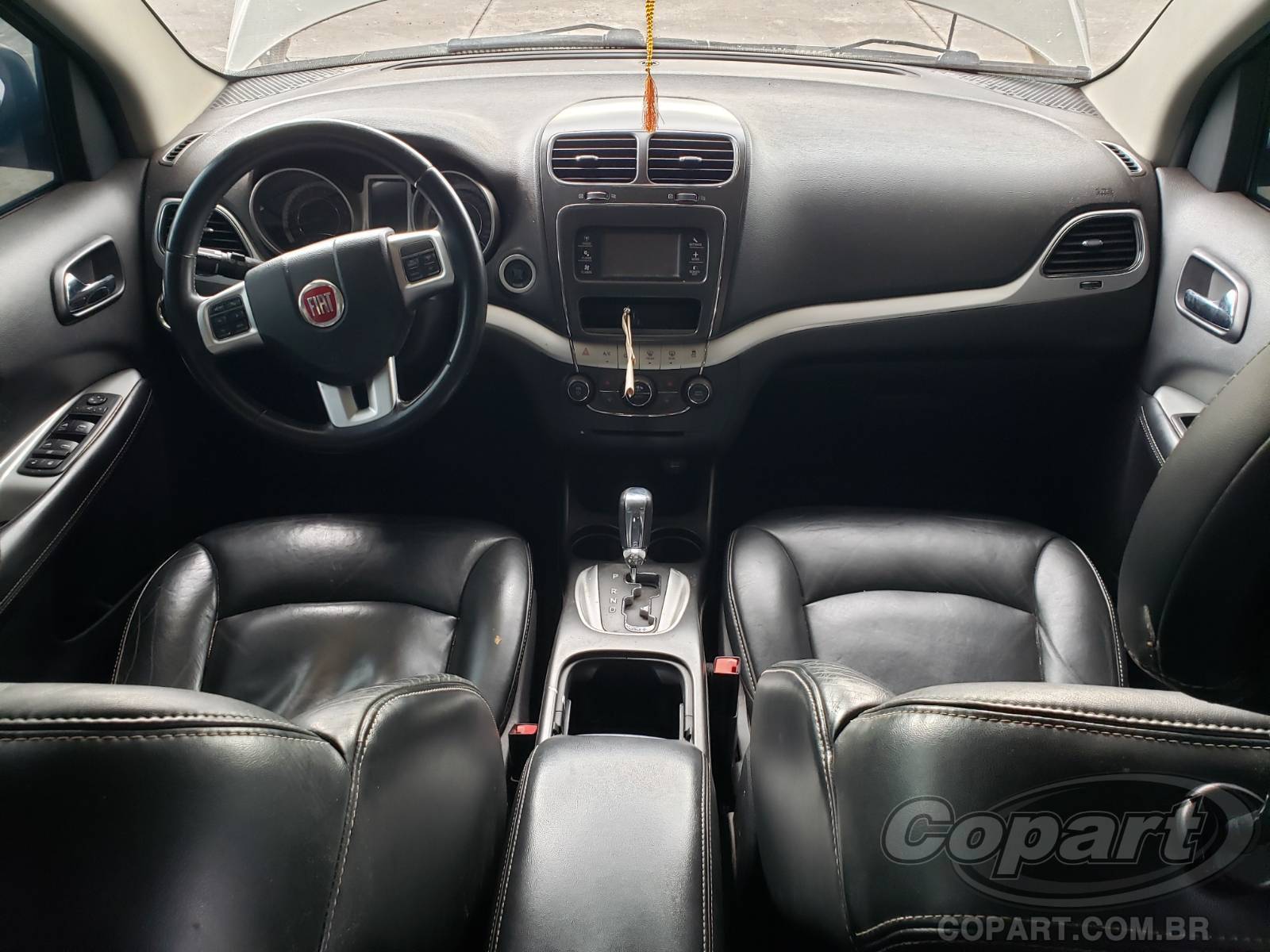 2012 FIAT FREEMONT — foto 9 de 12