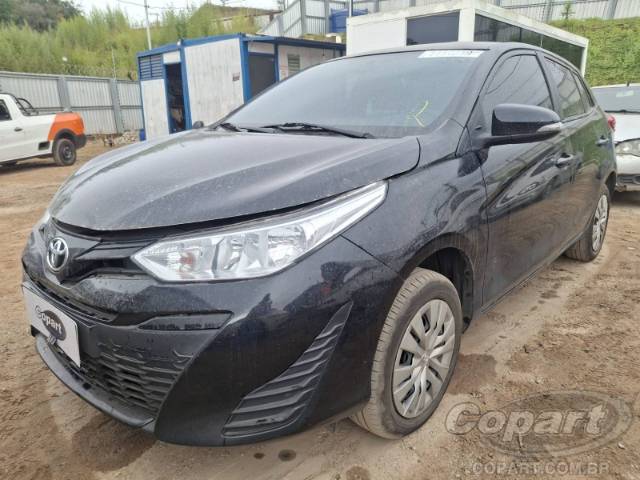 2022 TOYOTA YARIS 
