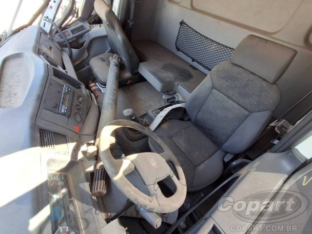 2015 VOLKSWAGEN CONSTELLATION 