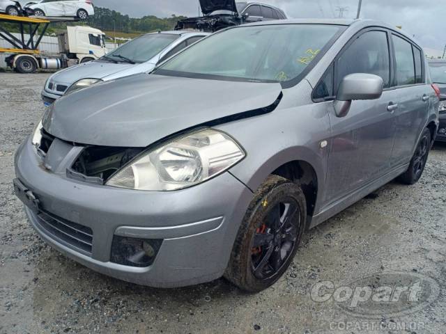 2012 NISSAN TIIDA 