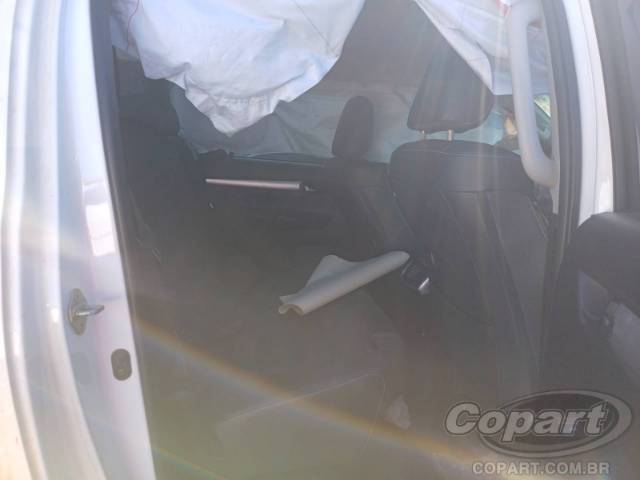 2024 TOYOTA HILUX CD 