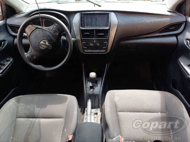 2024 TOYOTA YARIS SEDA 