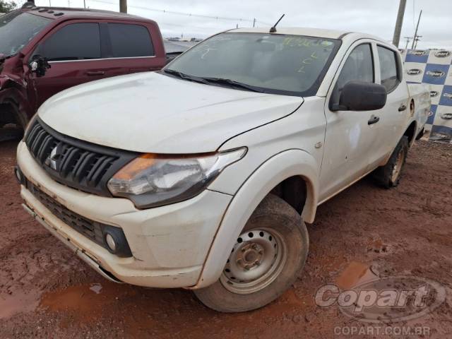 2023 MITSUBISHI L200 TRITON 