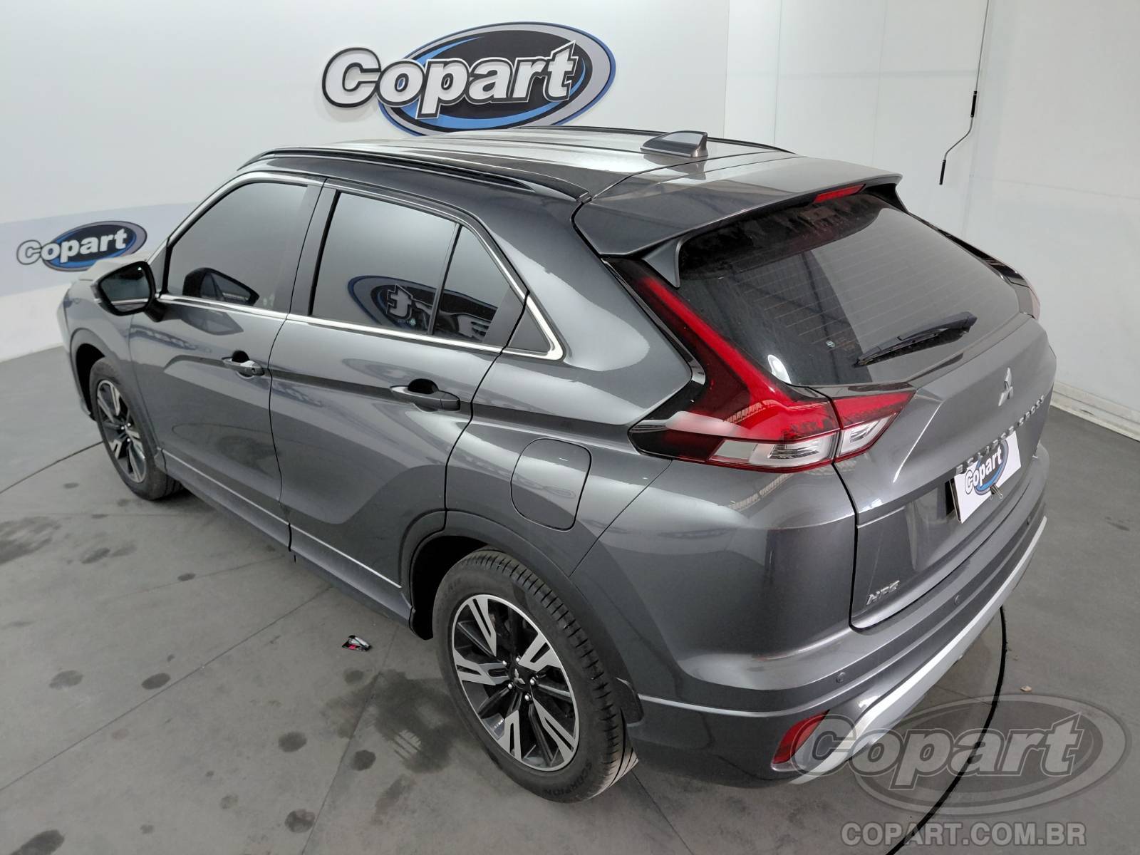 Foto 3: 2025 MITSUBISHI ECLIPSE CROSS