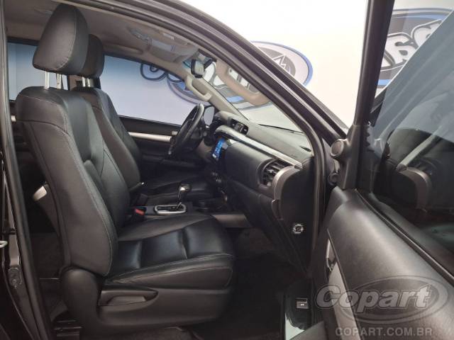 2024 TOYOTA HILUX CD 