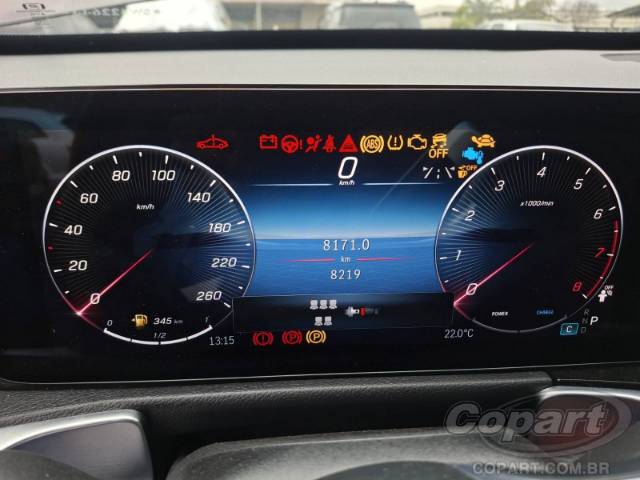 2025 MERCEDES BENZ GLB 