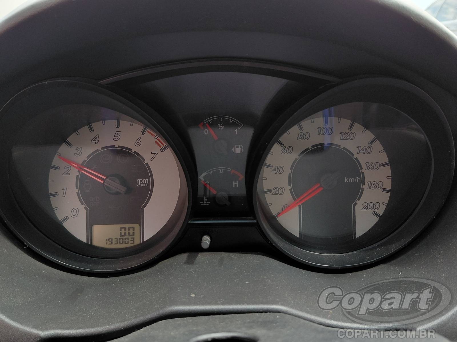 Foto 8 de 10: 2009 FORD FIESTA SEDAN