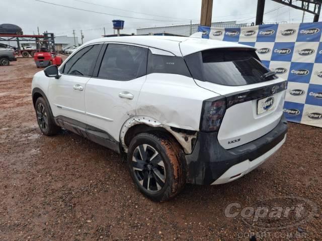 2026 NISSAN KICKS 
