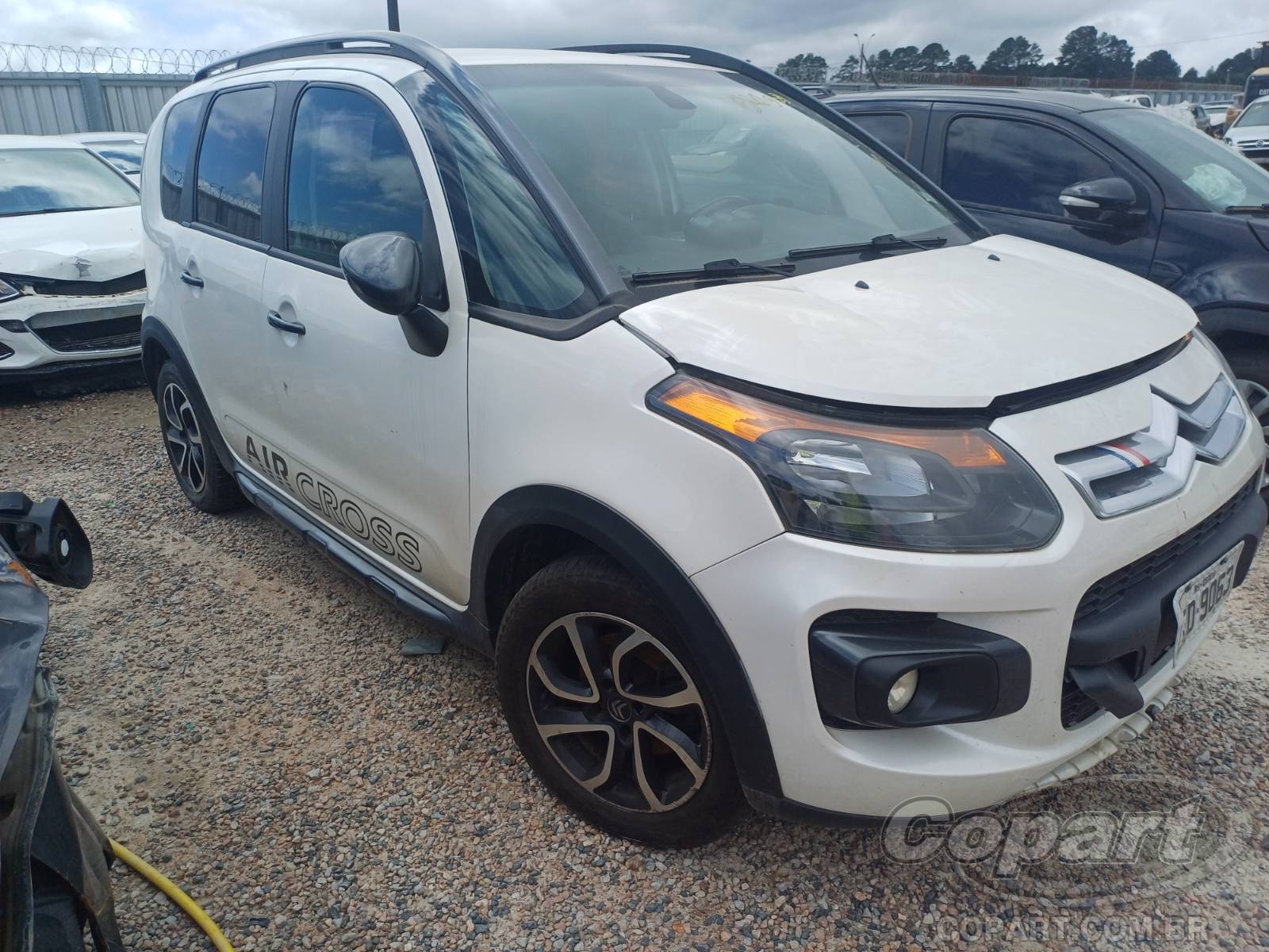 Veículo Peugeot C3 Aircross CITROEN C3 AIRCROSS EXCLUSIVE 1.6 16V VVT 2015 2015 em leilão