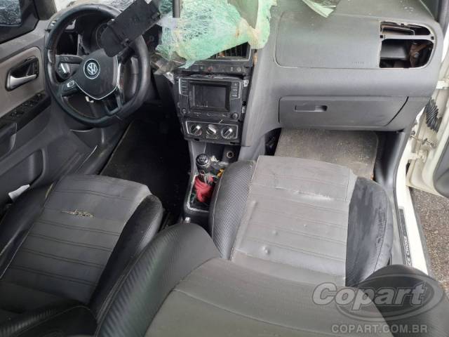 2016 VOLKSWAGEN SPACEFOX 
