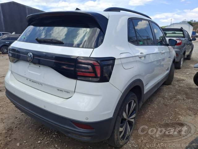 2022 VOLKSWAGEN T-CROSS 