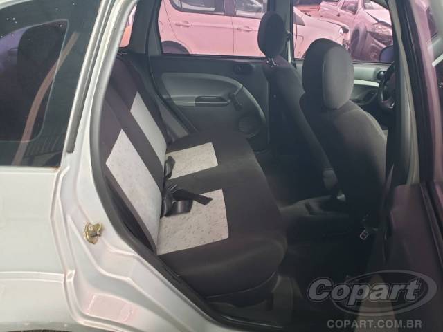 2009 FORD FIESTA 