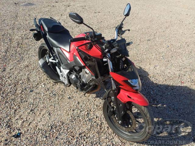 2023 HONDA CB 300F 