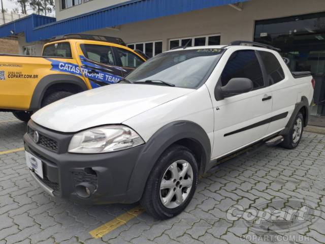 2015 FIAT STRADA CD 