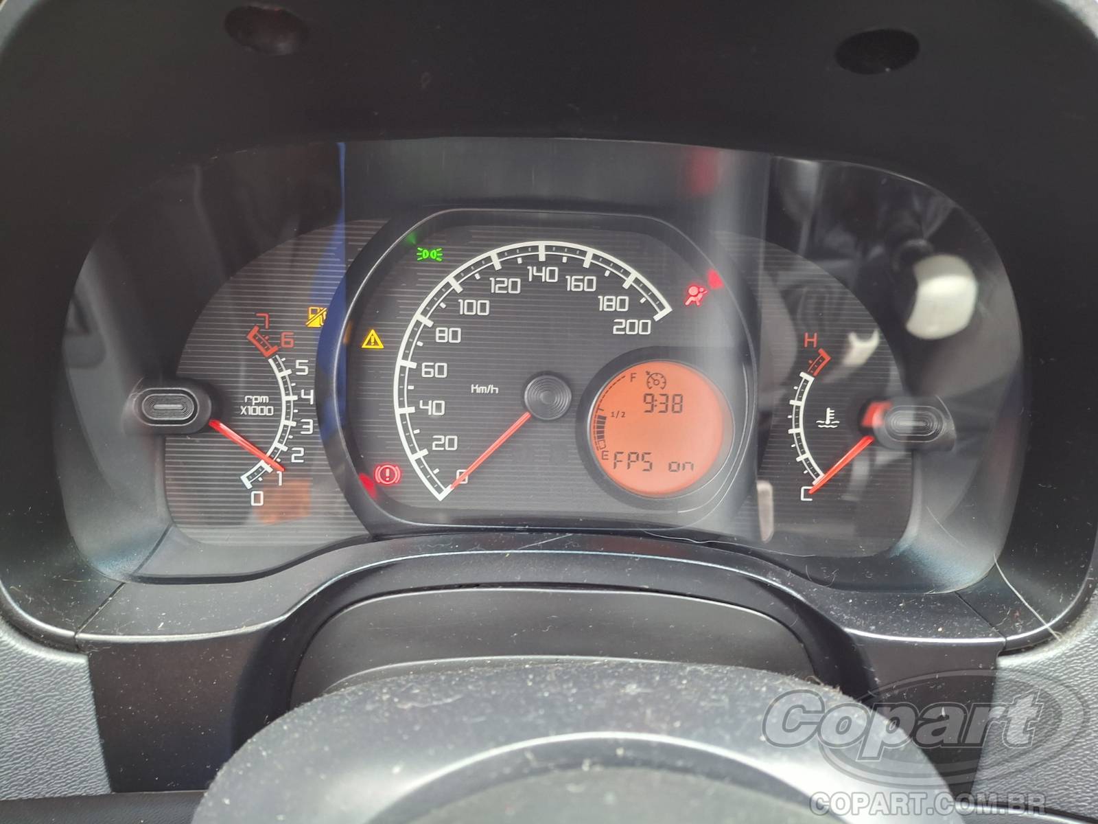 Foto 8 de 15: 2014 FIAT SIENA