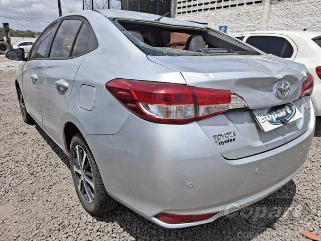 2019 TOYOTA YARIS SEDA 