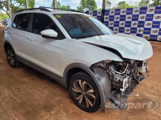 2022 VOLKSWAGEN T-CROSS 