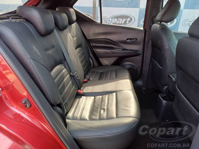 2019 NISSAN KICKS 