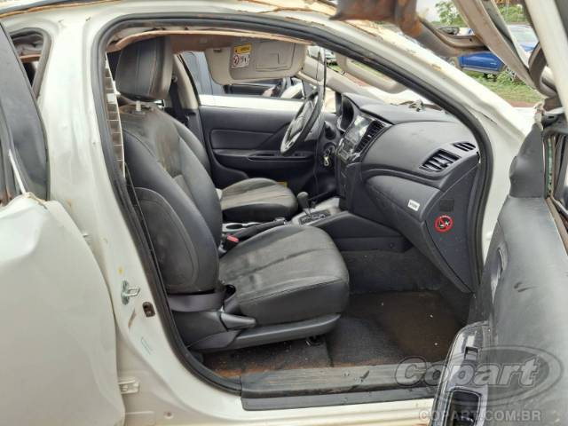 2025 MITSUBISHI L200 TRITON 