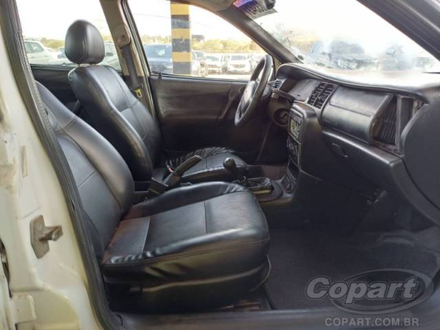 1997 CHEVROLET VECTRA 