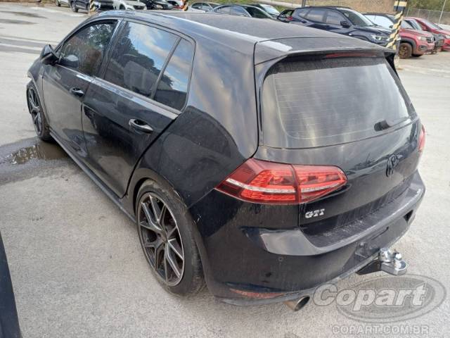 2015 VOLKSWAGEN GOLF 