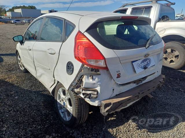 2015 FORD FIESTA 