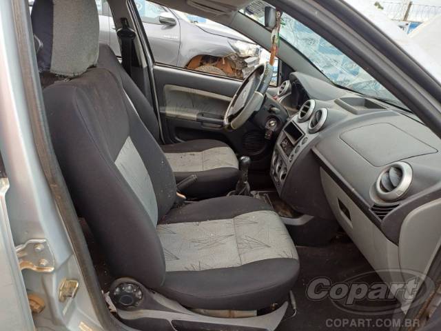 2008 FORD FIESTA 