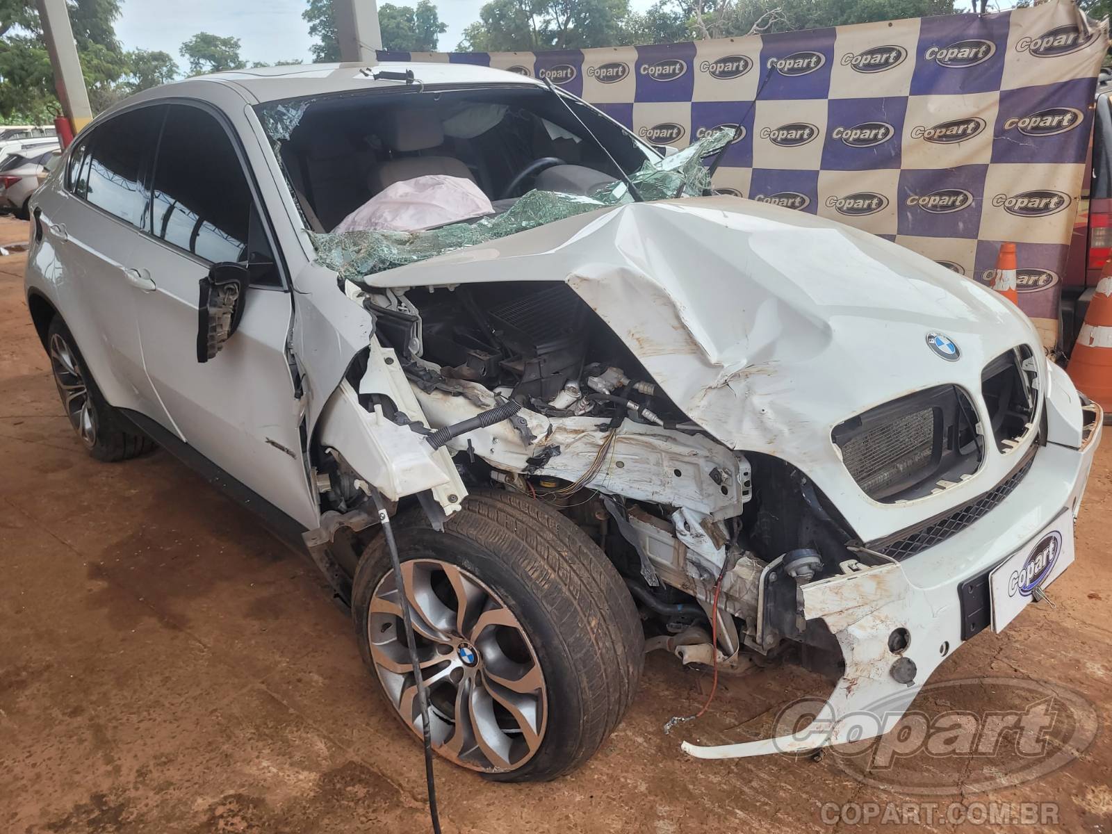 Veículo BMW X6 BMW X6 xDrive35i 3.0 I6 Twin Turbo 2014 2014 em leilão
