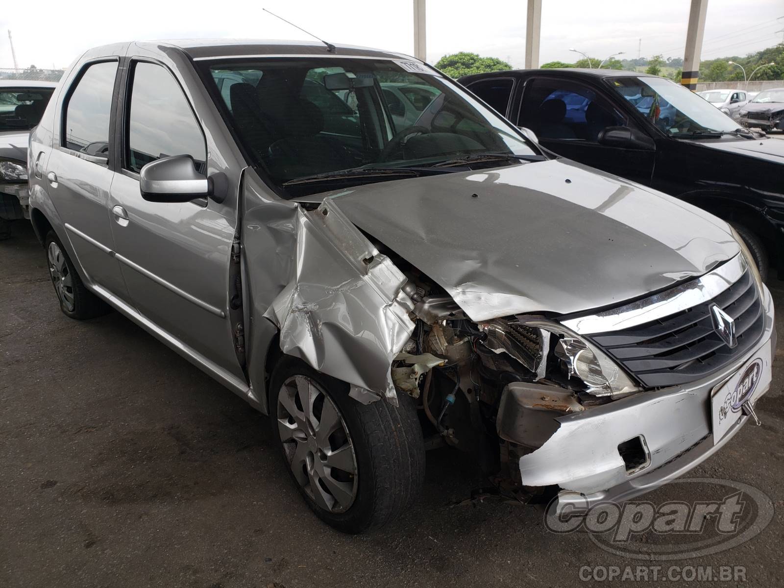 Veículo Renault Logan Renault Logan Expression 1.6 Flex 2012 em leilão